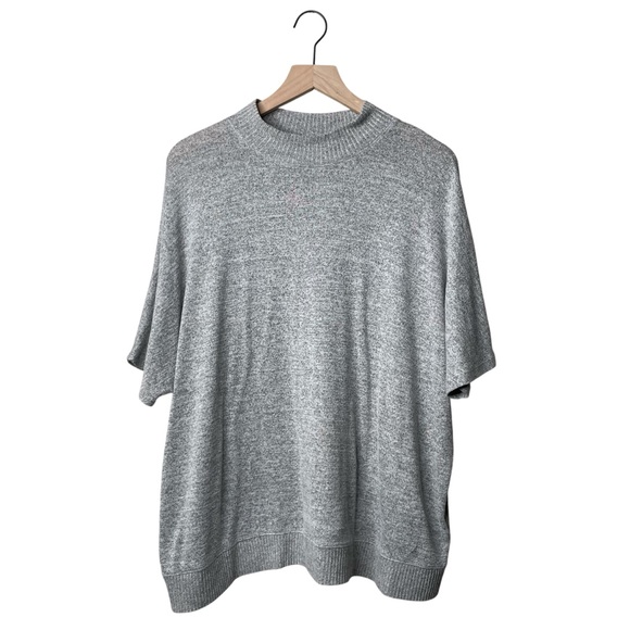 GAP Tops - Gap Short Sleeve Women’s Mock Neck Blouse Top